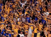 开云体育app-山西队力克北京队，詹姆斯状态火热的简单介绍