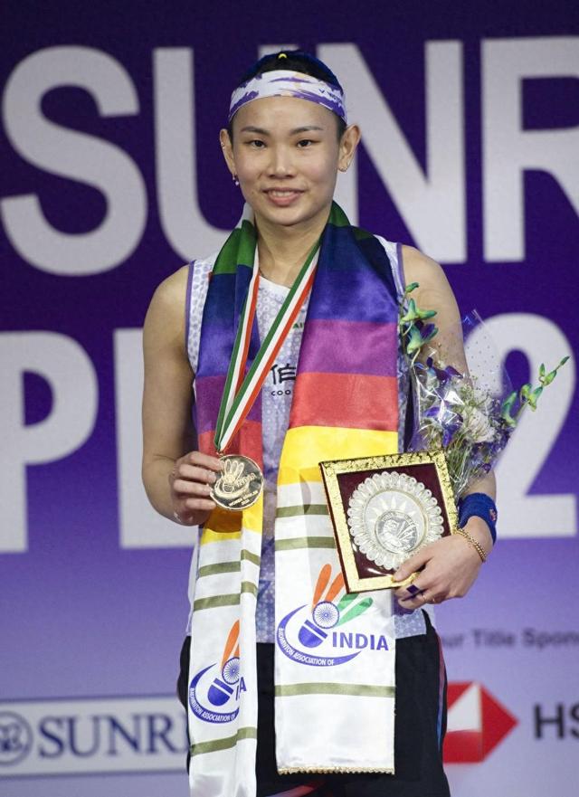 中国羽毛球队逆转日本羽毛球队,戴资颖送出助攻的简单介绍 中国羽毛球队逆转日本羽毛球队,戴资颖送出助攻的简单介绍