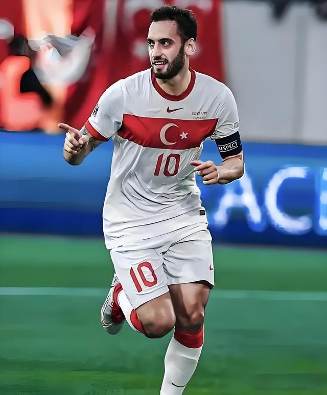 乌克兰队表现出色,或成为世界杯黑马 乌克兰队表现出色,或成为世界杯黑马