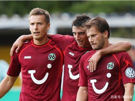 关于汉诺威队主场取胜,士气大增的信息 关于汉诺威队主场取胜,士气大增的信息
