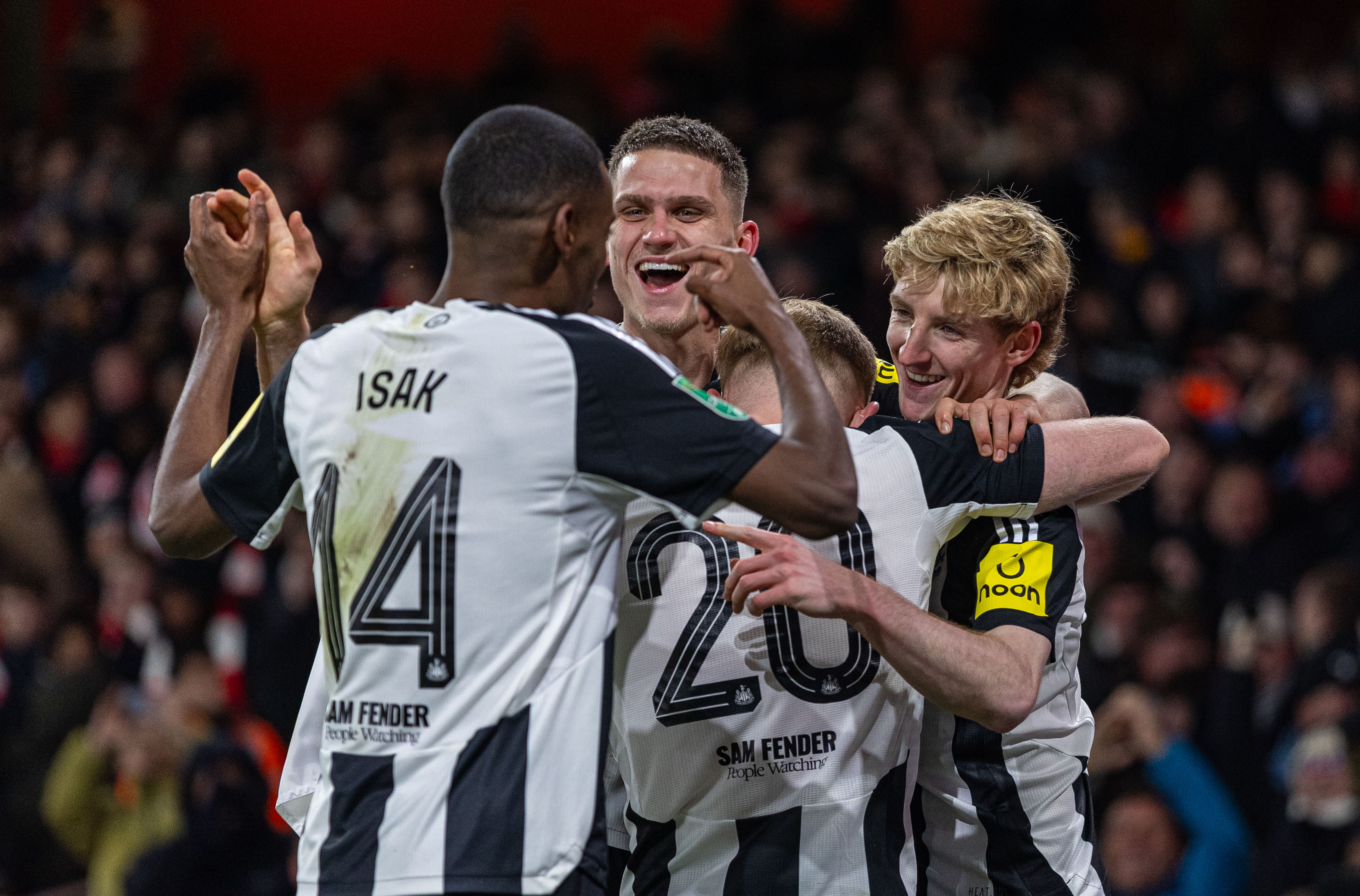 关于阿森纳主场逼平对手,保持积分榜前列位置的信息 关于阿森纳主场逼平对手,保持积分榜前列位置的信息