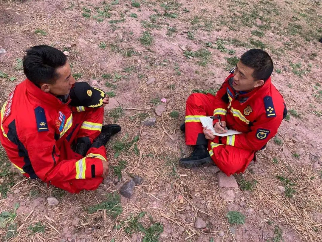 法沙利亚球员聚焦磨砺，决心夺得胜利的简单介绍