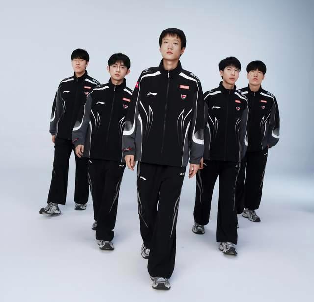 BLG血洗FLY，Rekkles统治全场的简单介绍