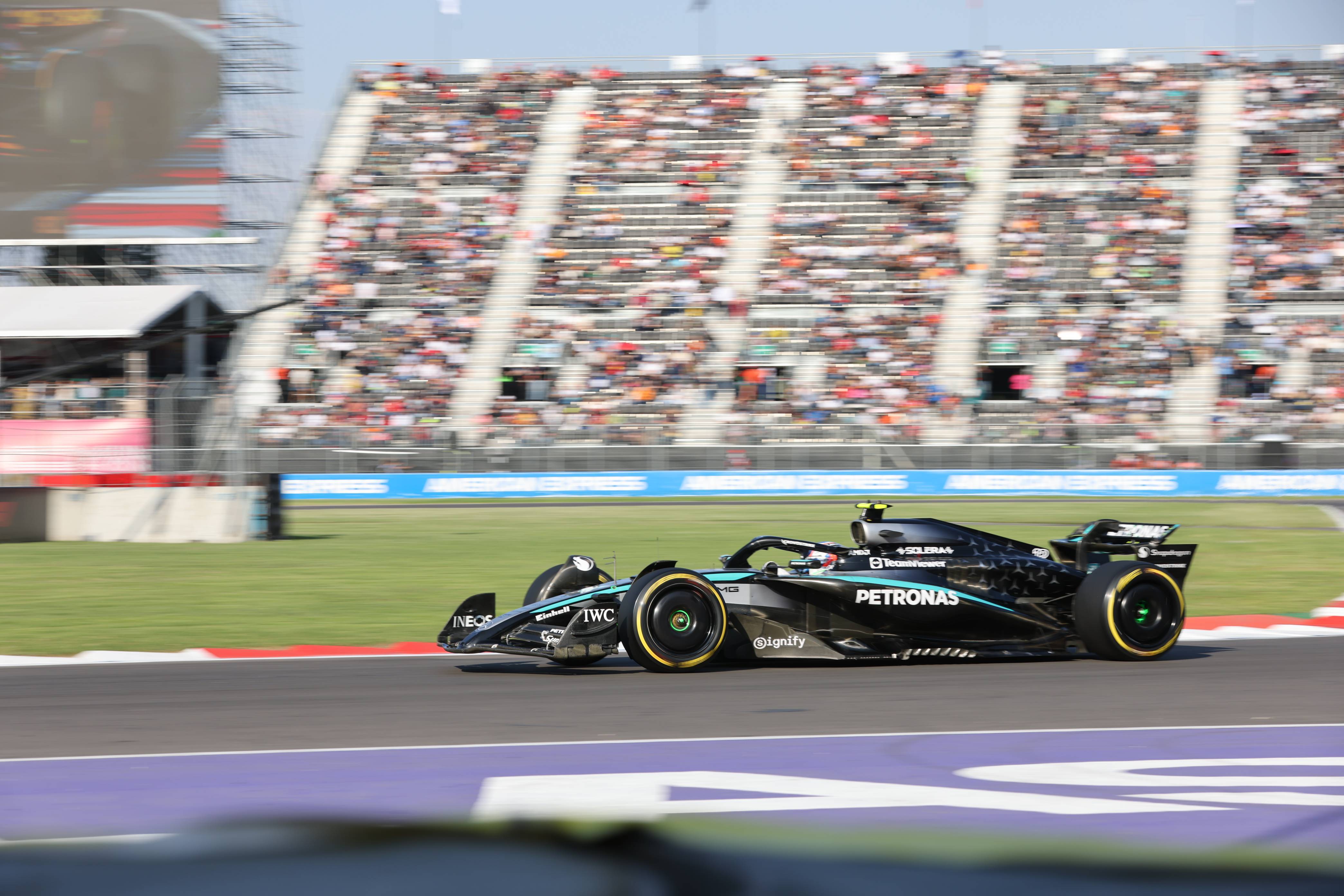 红牛车队碾压梅赛德斯，阿隆索刷新纪录的简单介绍