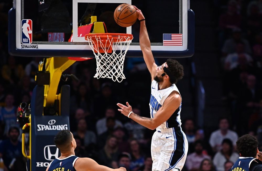 新疆队逆转掘金，武切维奇点燃赛场的简单介绍