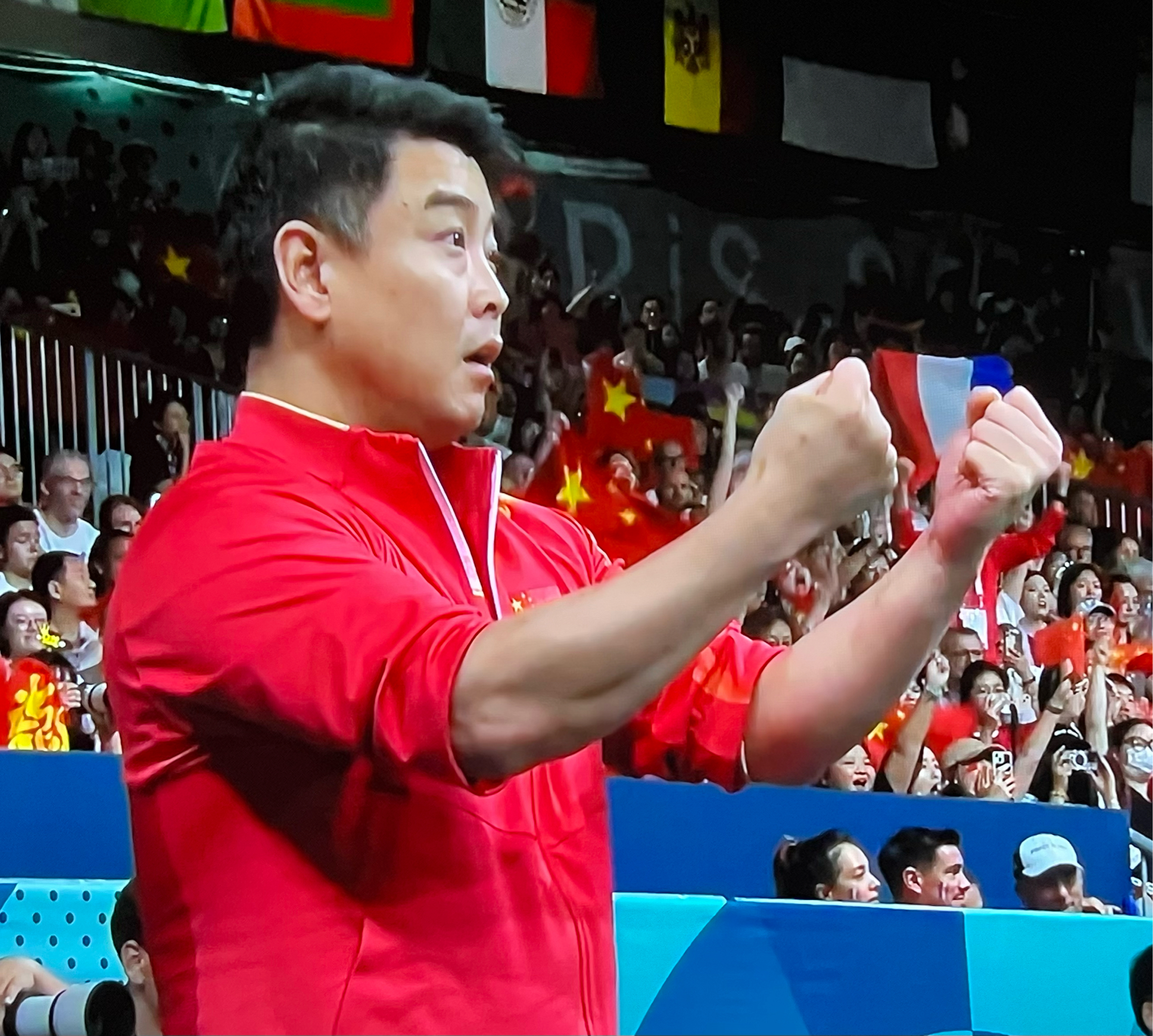 包含中国队碾压波兰队，王皓高光表现的词条