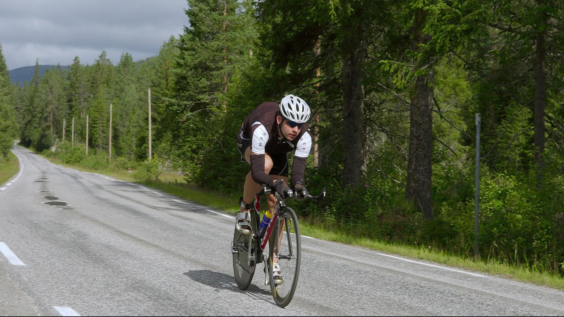 马赛的北非风暴，马丁内利末节神迹与摩洛哥足球的欧洲堡垒